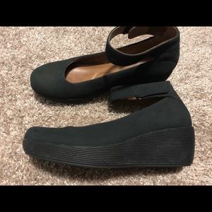 Like new Mary Jane heels